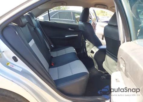 2013 Toyota Camry Se z USA, uszkodzony, nr VIN 4T1BF1FK5DU724282